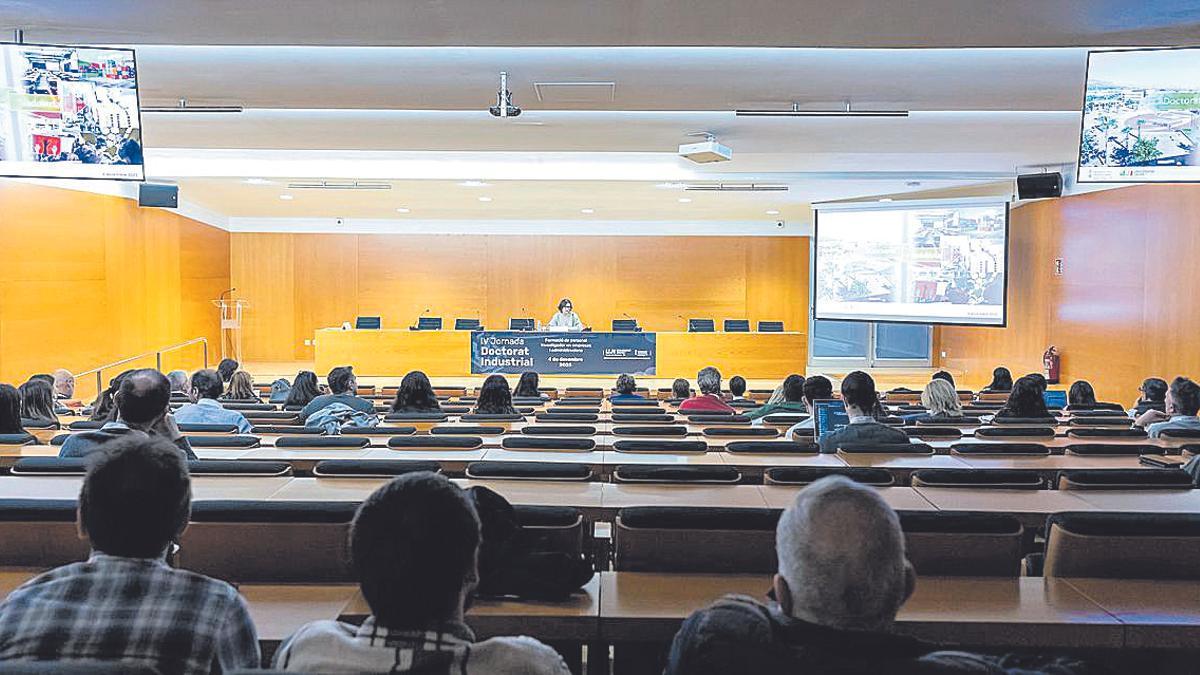 La jornada va reunir a l'UJI a entitats col·laboradores, estudiantat i professorat.
