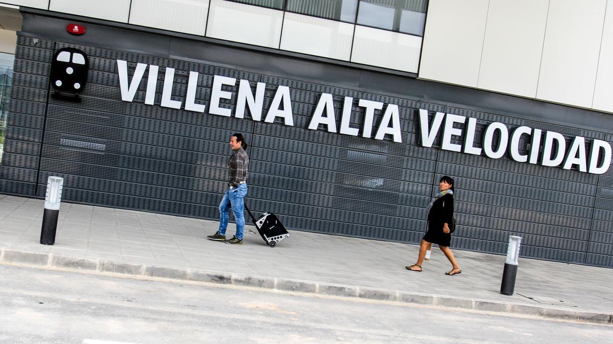 La estación del AVE en Villena.