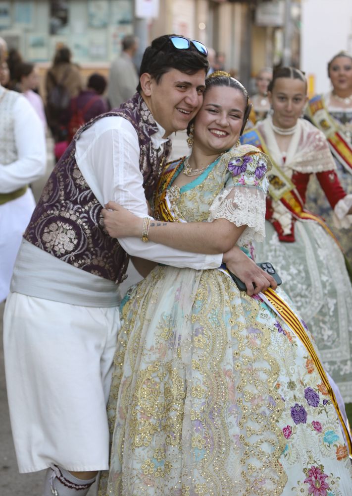 Visita de cortesía a las fallas del Port de Sagunt