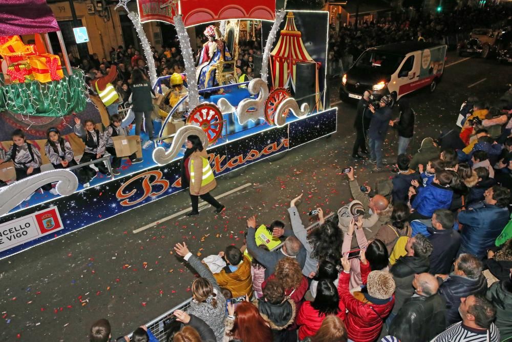 Las imágenes de la Cabalgata de Reyes de Vigo 2019