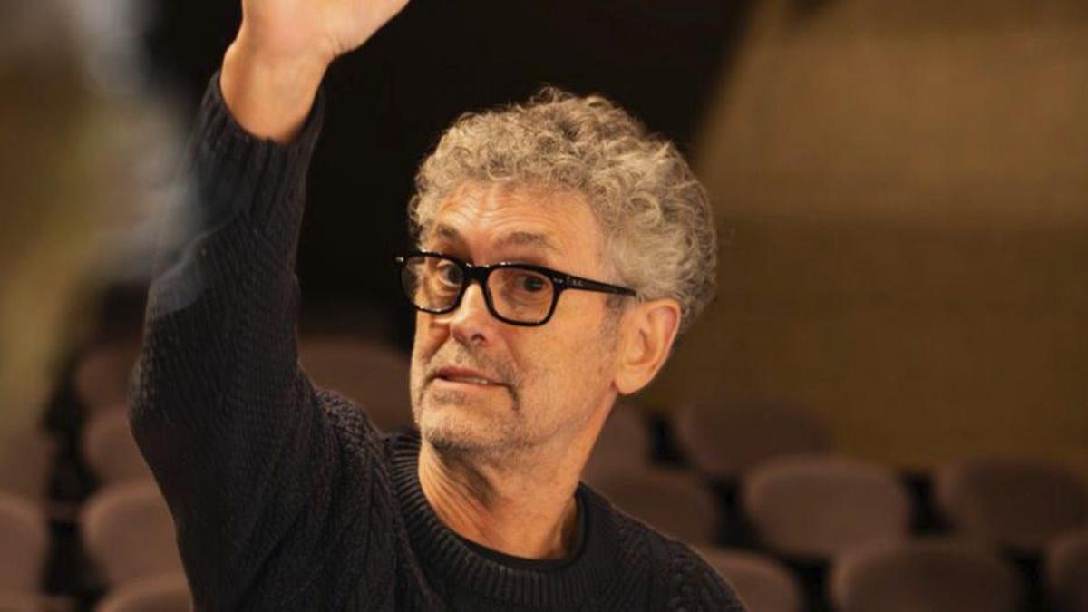 Cándido Pazó nos ensaios da obra.