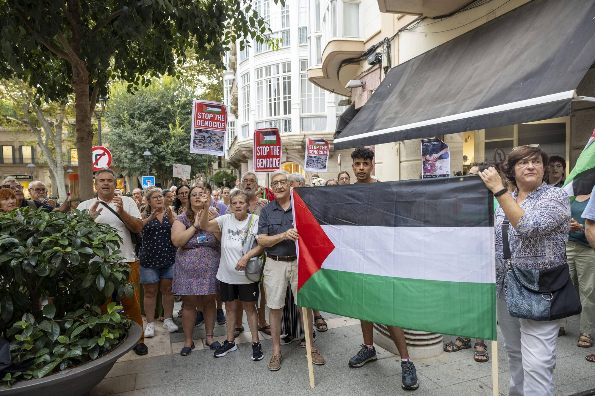 FOTOS | Clamor en Palma para exigir la protección de la flotilla hacia Gaza