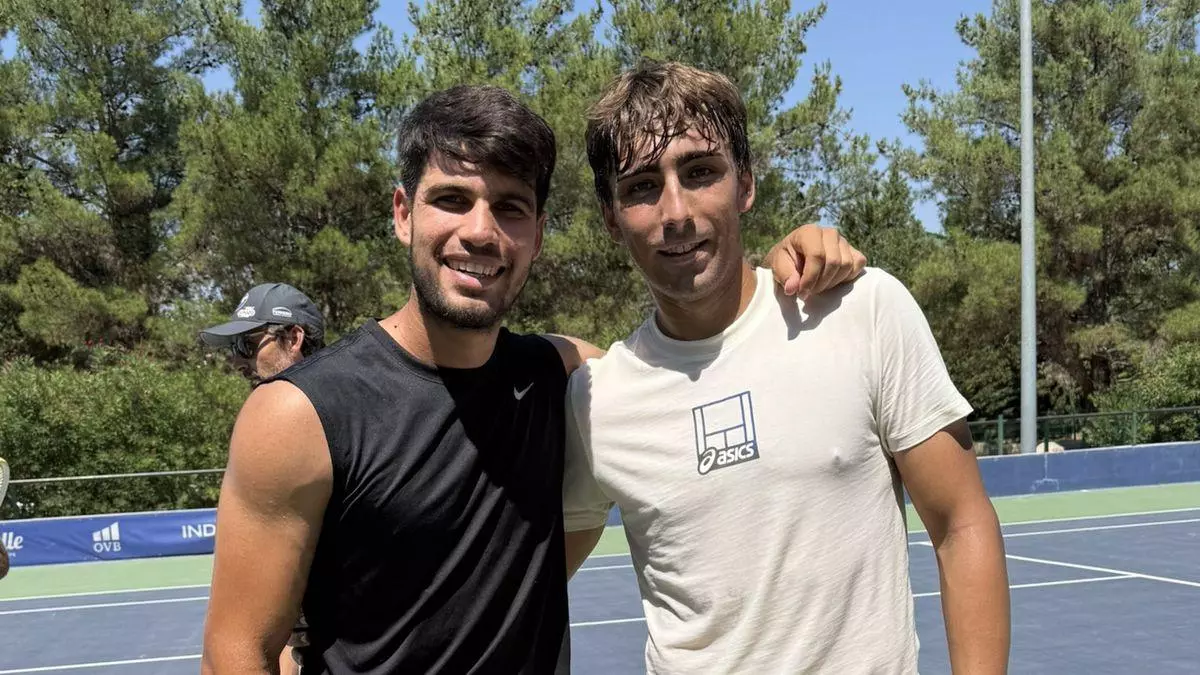 Alcaraz 'elige' al alcalaíno Dani Mérida para preparar el US Open