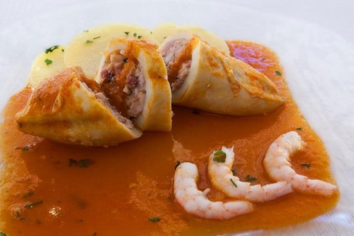 Calamar relleno de gamba y jamón