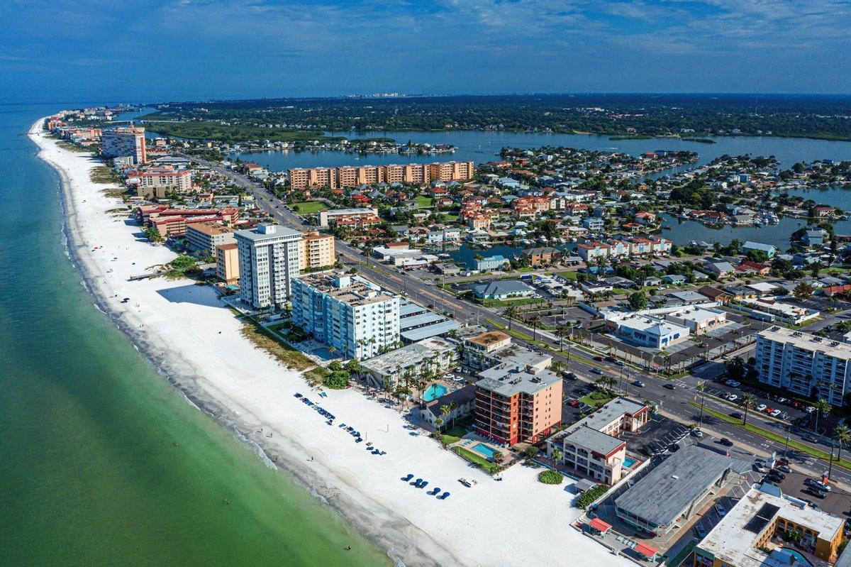 St. Petersburg, Florida, Belén Montalvo