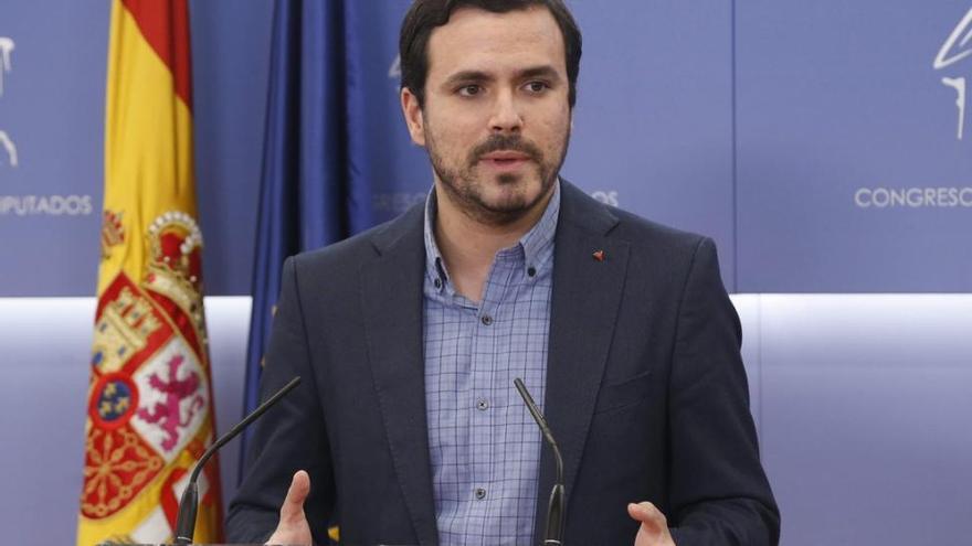 Garzón responde al órdago de Iglesias por la guerra de nombres en 2019