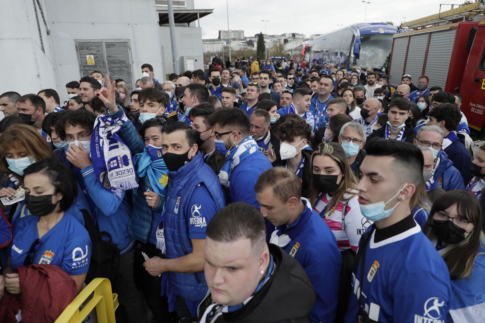 En imágenes: así fue el partido del Real Oviedo en Lugo