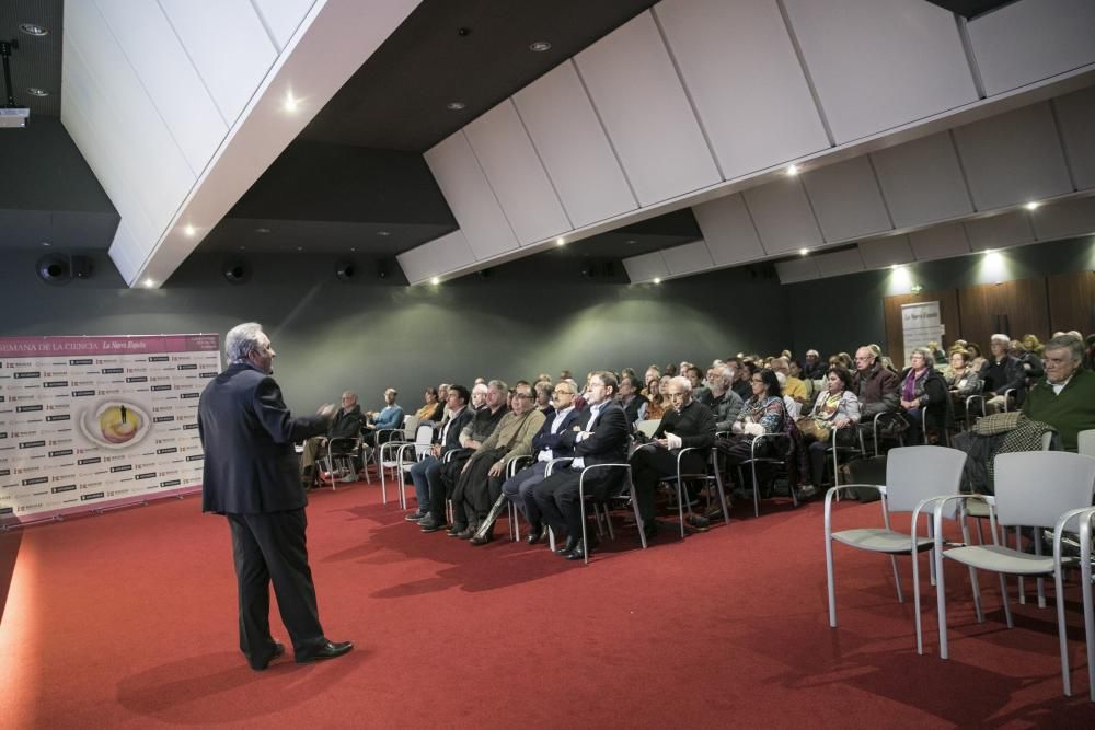 IV Semana de la Ciencia: La posverdad y las falsas