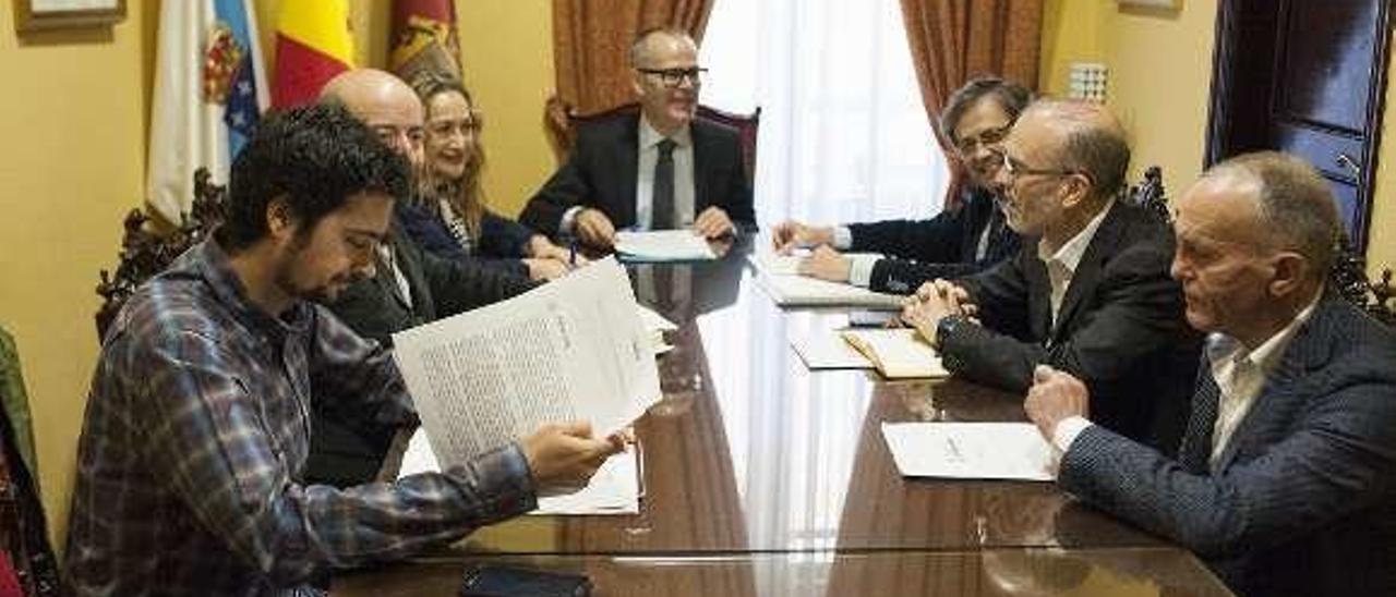 Un momento de la reunión de la Junta de Portavoces. // Brais Lorenzo