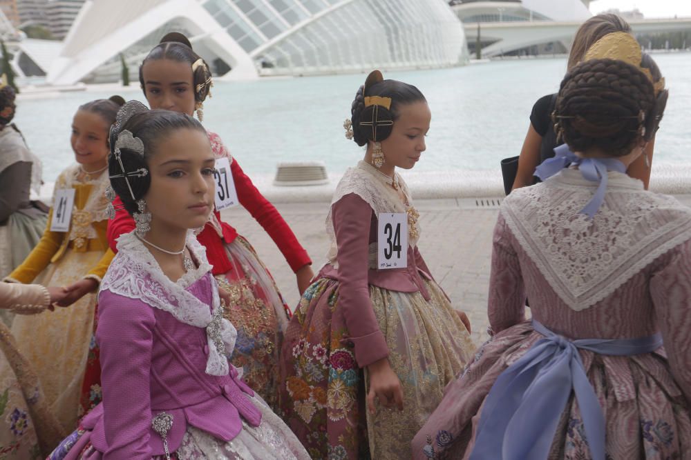 Las candidatas a Fallera Mayor Infantil visitan el Museo Príncipe Felipe