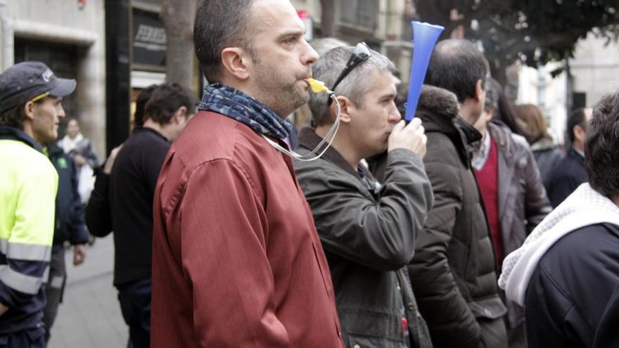 Treballadors municipals de Figueres es manifesten contra els canvis salarials