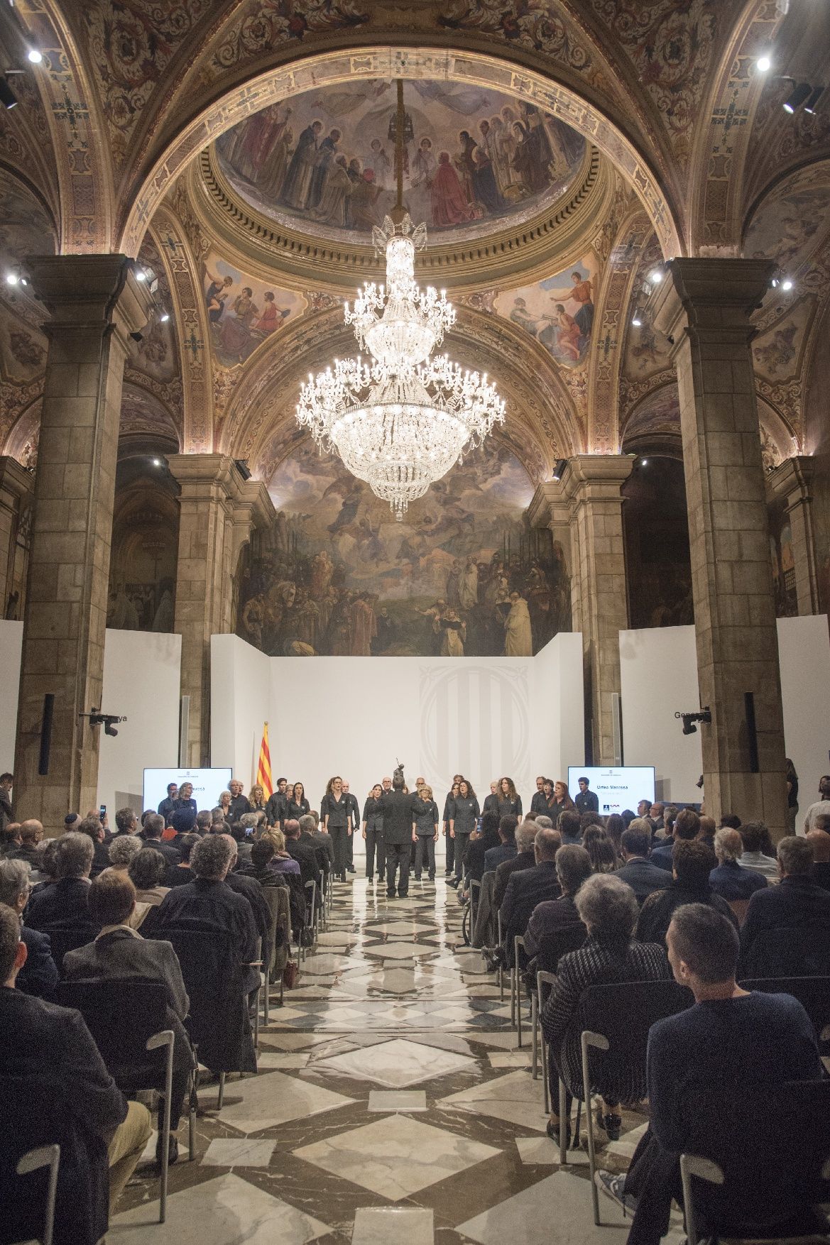 Un centenar de persones commemoren a la Generalitat els 500 anys de l'estada de Sant Ignasi a Catalunya