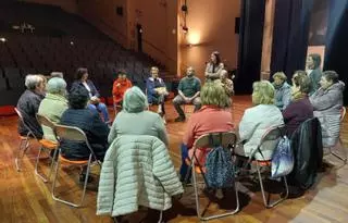 Un 25-N que hace teatro, no teatrillo