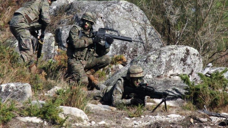 Soldados de la Brilat durante un entrenamiento.