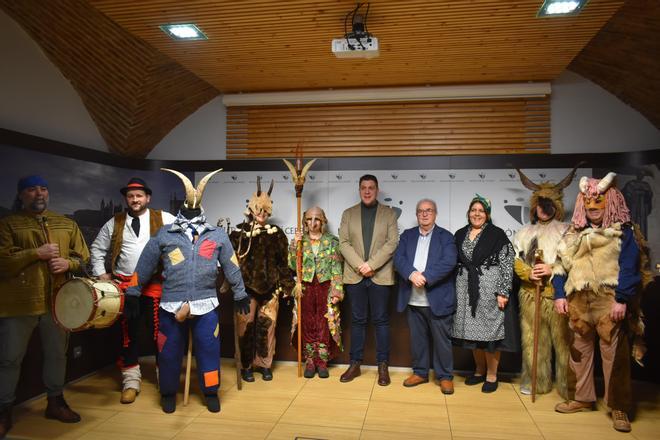 Fotogalería | El Carnaval Hurdano en la Diputación de Cáceres