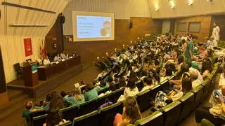 Cristina Polo, mir del Hospital Miguel Servet, premiada por un trabajo sobre la enfermedad de Crohn