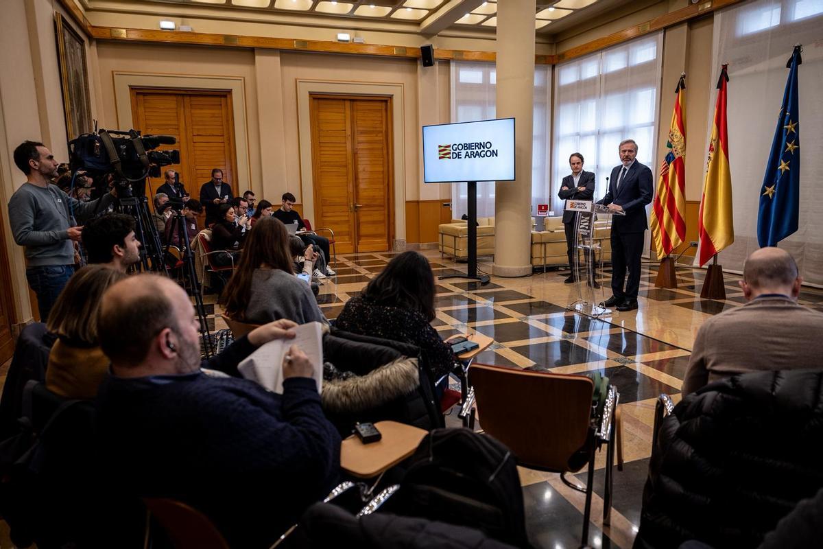 Una instante de la comparecencia de Azcón, este jueves en el Pignatelli.