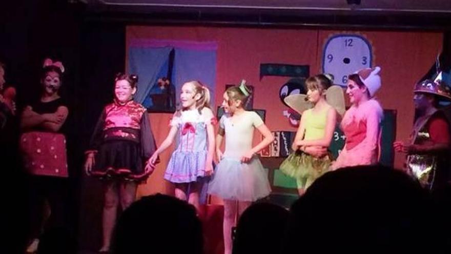 Musical con escolares de 5º en Elda