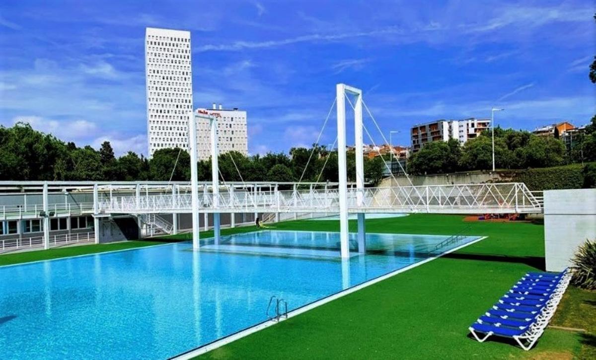 La piscina de Can Zam de Santa Coloma obre les portes a la temporada d’estiu La piscina de Can Zam de Santa Coloma obre les portes a la temporada d’estiu