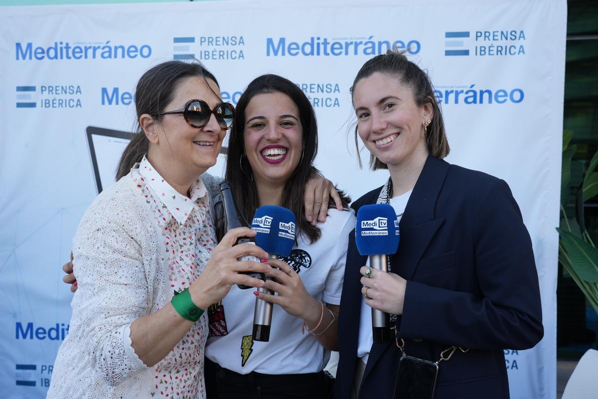 El equipo de Medi TV, durante la Bodeguilla.