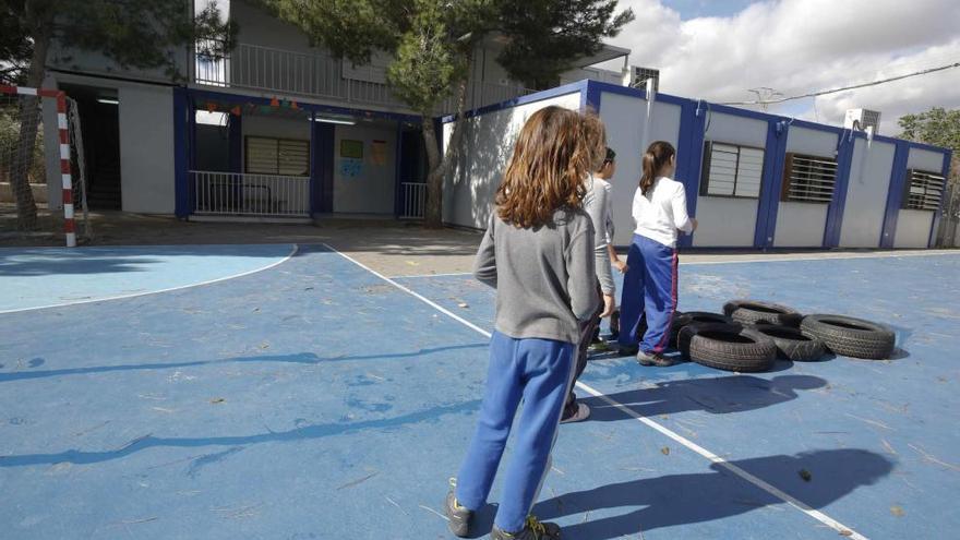 Panorámica del centro en aulas prefabricadas desde hace diez años