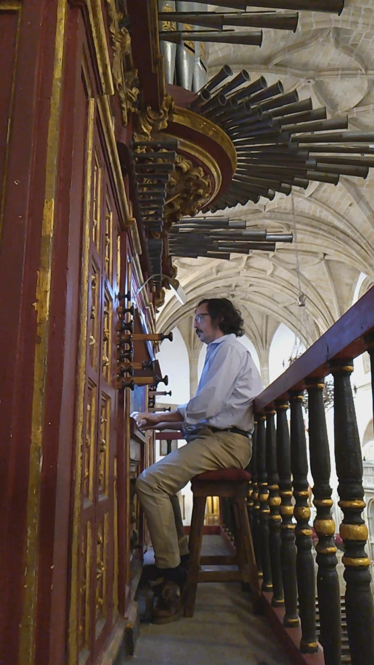 Miguel del Barco, profesor de órgano en el Conservatorio Oficial de Música 'Hermanos Berzosa' de Cáceres.