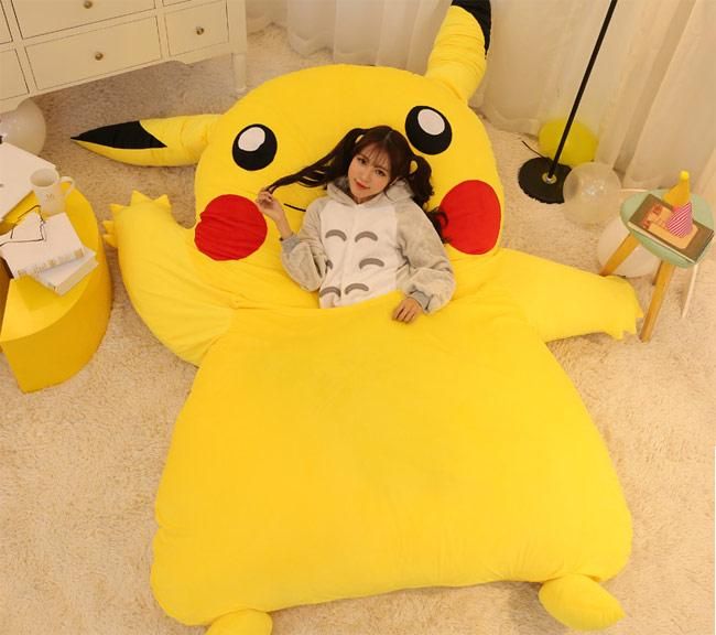 Siesta con Pikachu