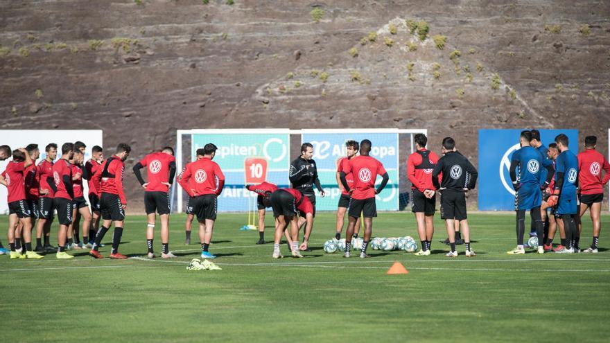 Último entrenamiento del CD Tenerife antes del partido contra el Albacete.