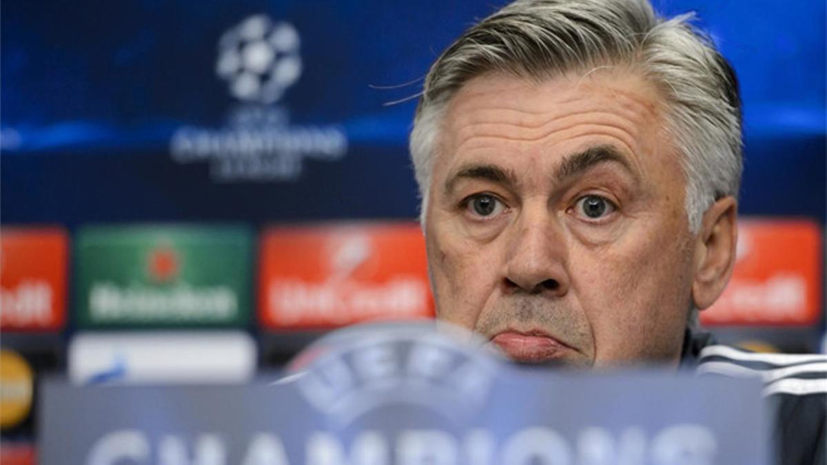 Carlo Ancelotti durante la rueda de prensa previa al Basilea-Madrid