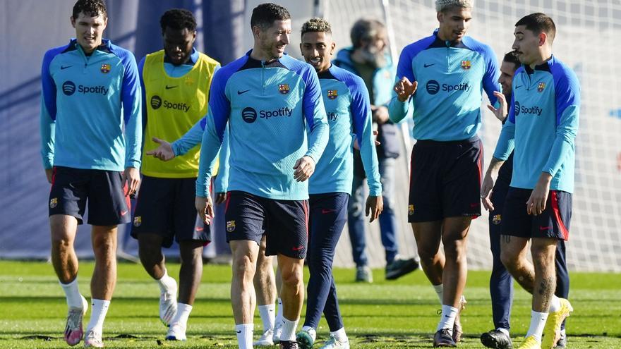 Jugadores del Barça en el entrenamiento.