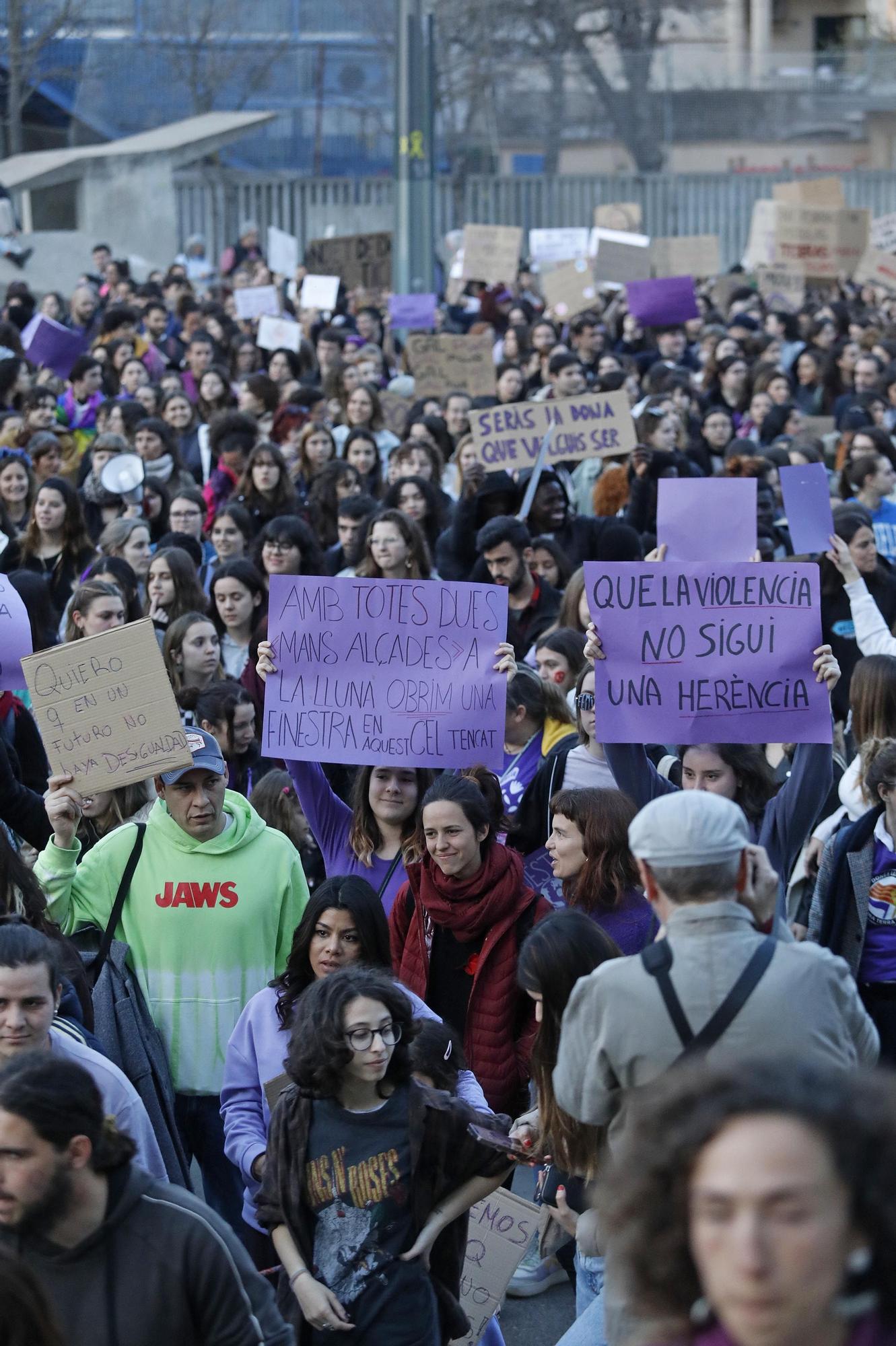 Manifestació 8M a Girona.