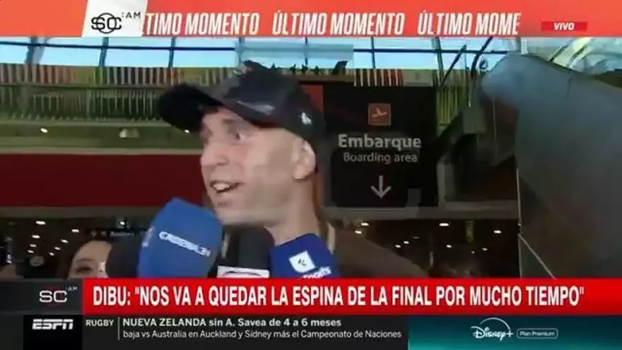 Dibu Martínez, sobre el último partido de Messi en la Selección Argentina: "Pensé que ya se había retirado"