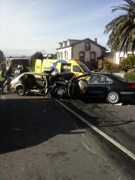 Fallece un hombre en un accidente de tráfico en Tapia