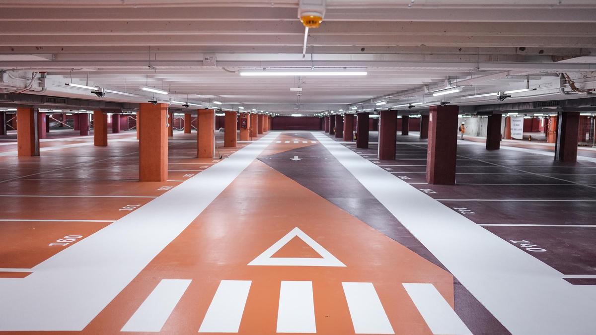 Vista del renovado aparcamiento subterráneo de Plaza de España.