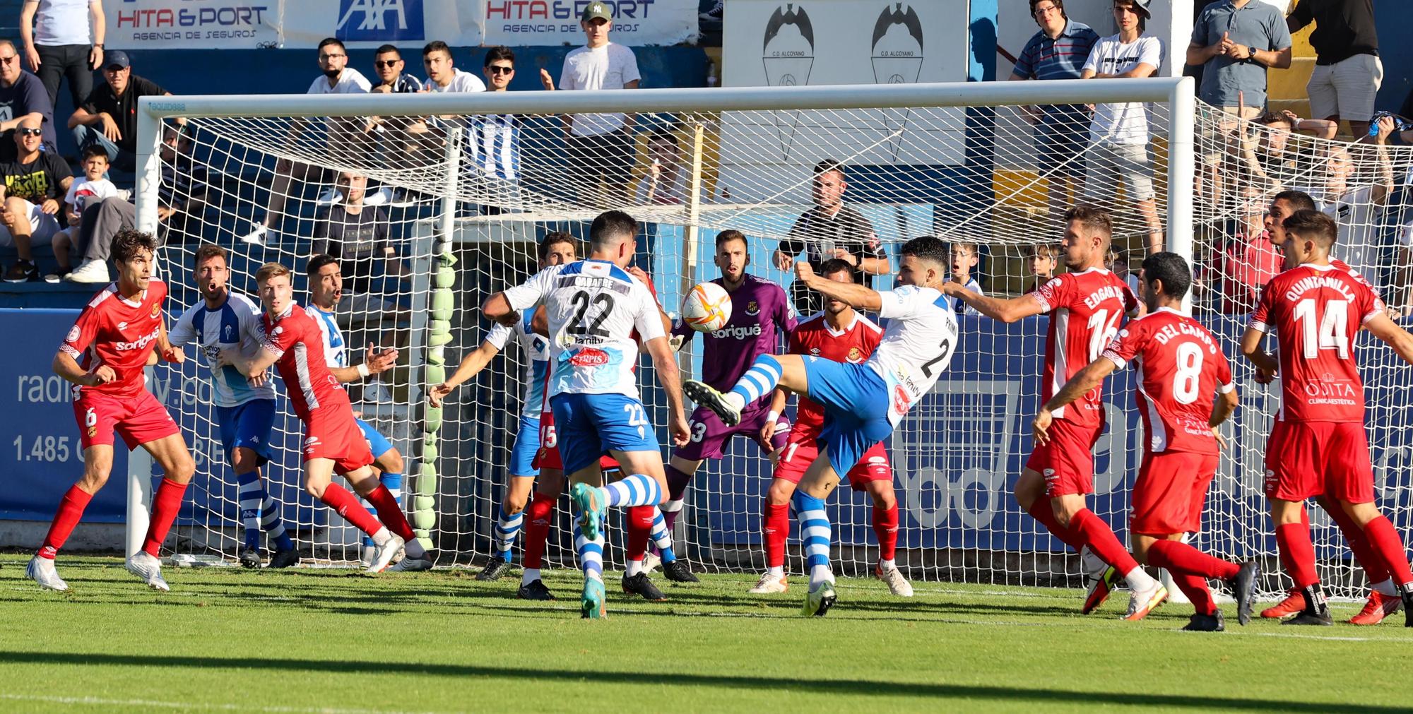 El Alcoyano despide con derrota una gran campaña (0-1)