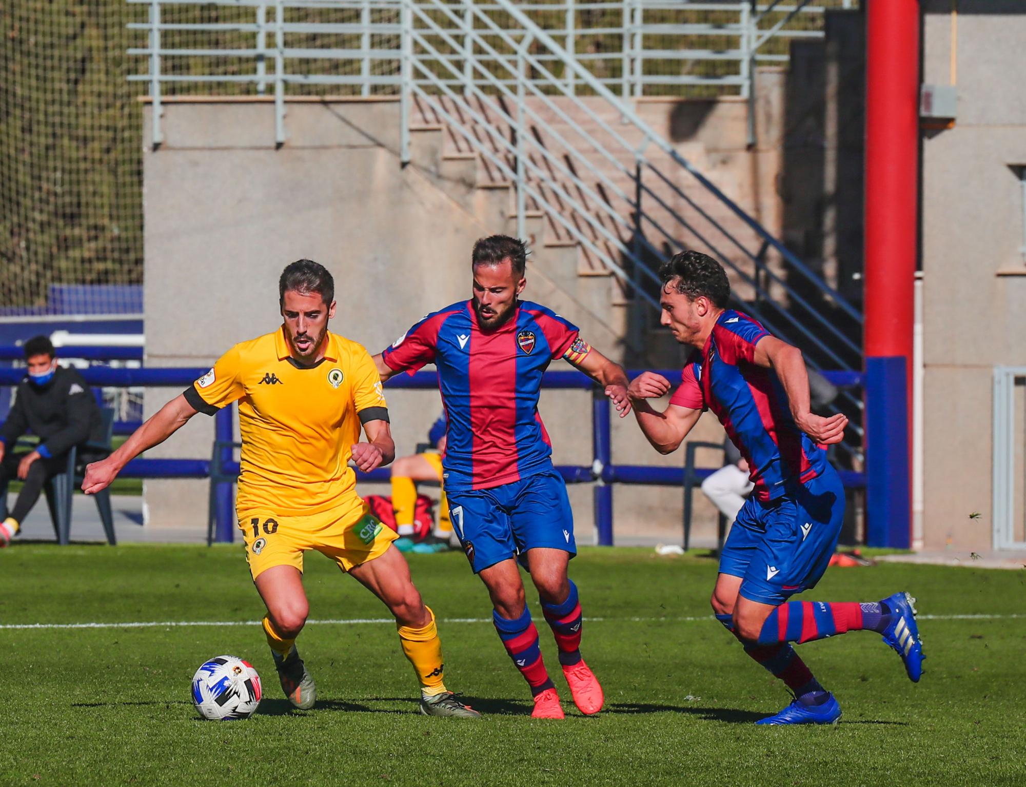 Atlético Levante - Hércules: las imágenes del partido