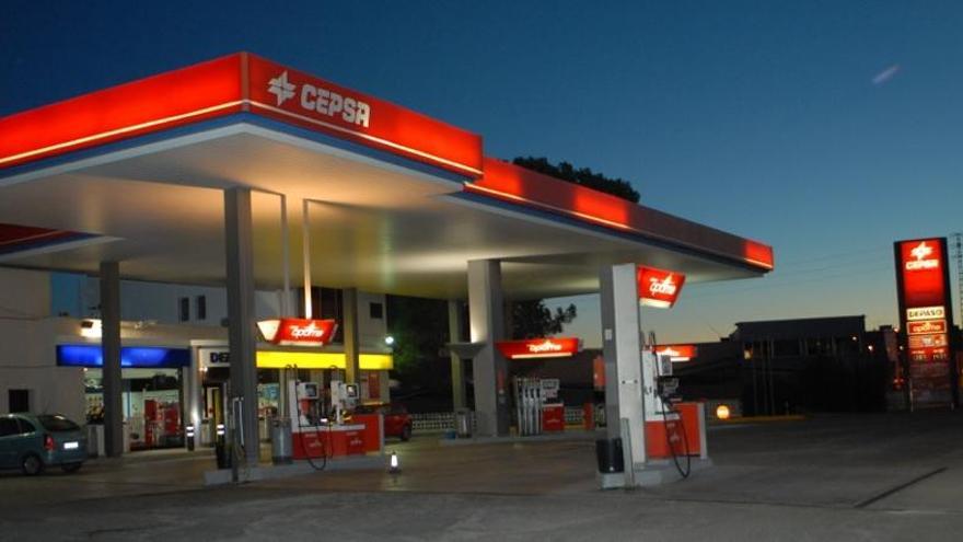 La OPEP anuncia que los precios del petróleo subirán este año