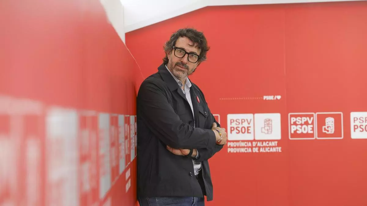 Mascarell: "Una nueva generación debe liderar la agrupación del PSOE de Alicante"