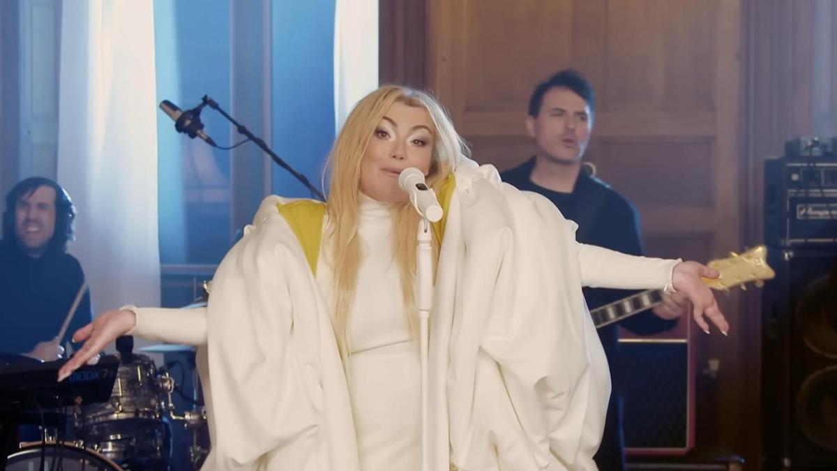 Amaia Montero, junto a 'La Oreja de Van Gogh'