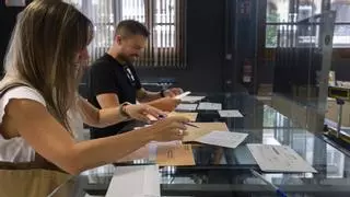 Valencianos sobre el voto por correo: "Nos sentimos completamente seguros"