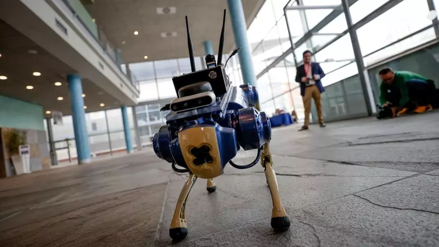 'Tefi', el perro-robot con inteligencia artificial como apoyo para invidentes