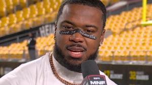 Azeez Al Shaair, de los Houston Texans.