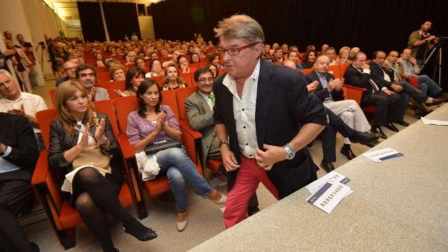 Ángel Peláez, instantes antes de la presentación del documental en el edificio del Museo.  // G. Santos