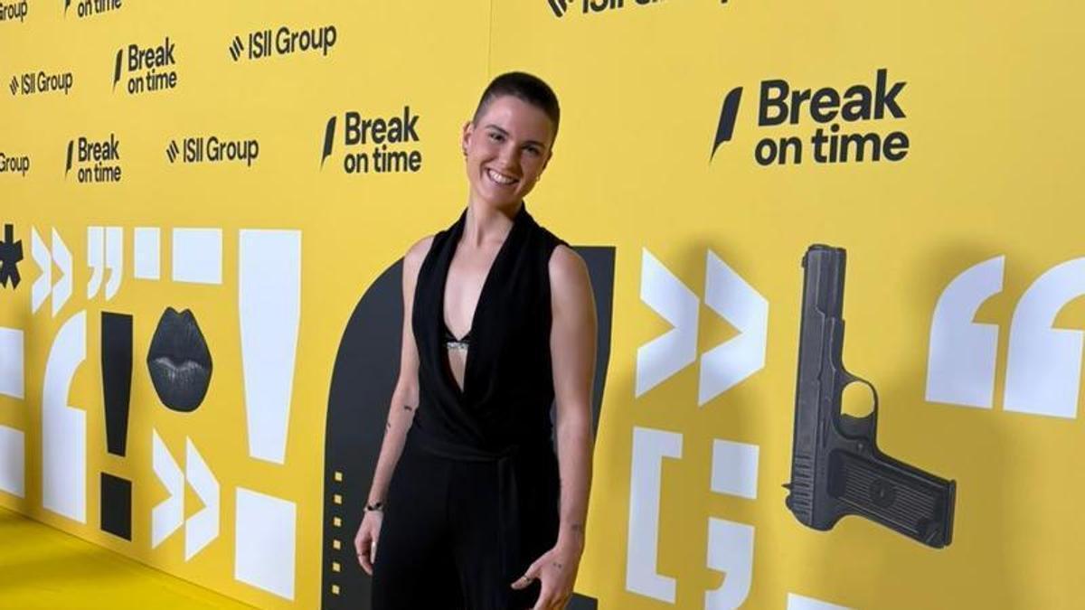 Iris Martín a su llegada a la gala del concurso.