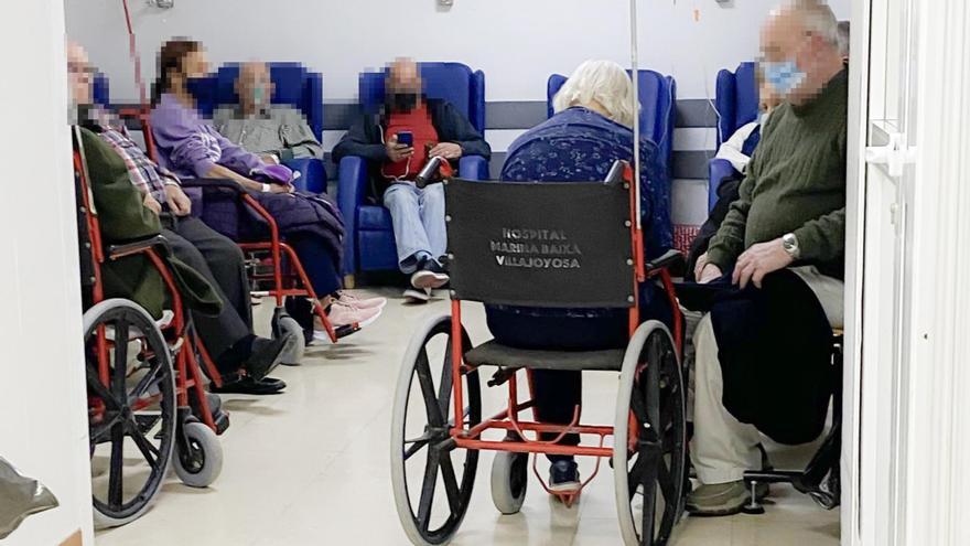 El Hospital de Alicante dobla camas y utiliza espacios de las nuevas Urgencias por las infecciones respiratorias, y los de Elche rozan el lleno