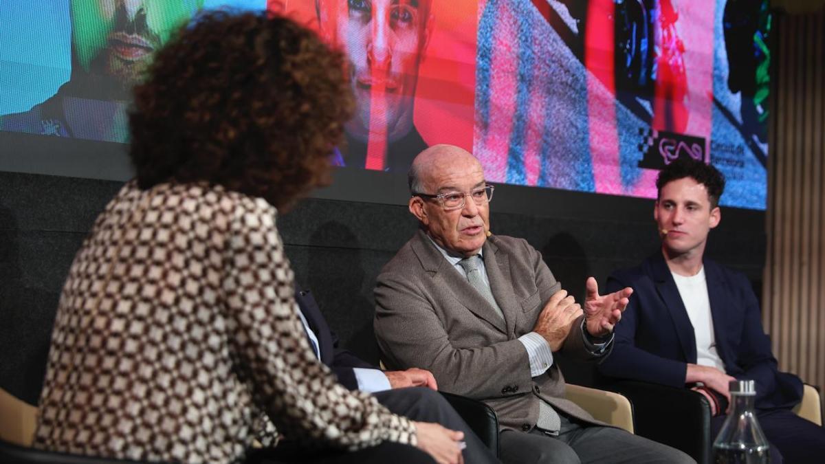 Carmelo Ezpeleta durante la presentación del Gran Premio de Catalunya de MotoGP
