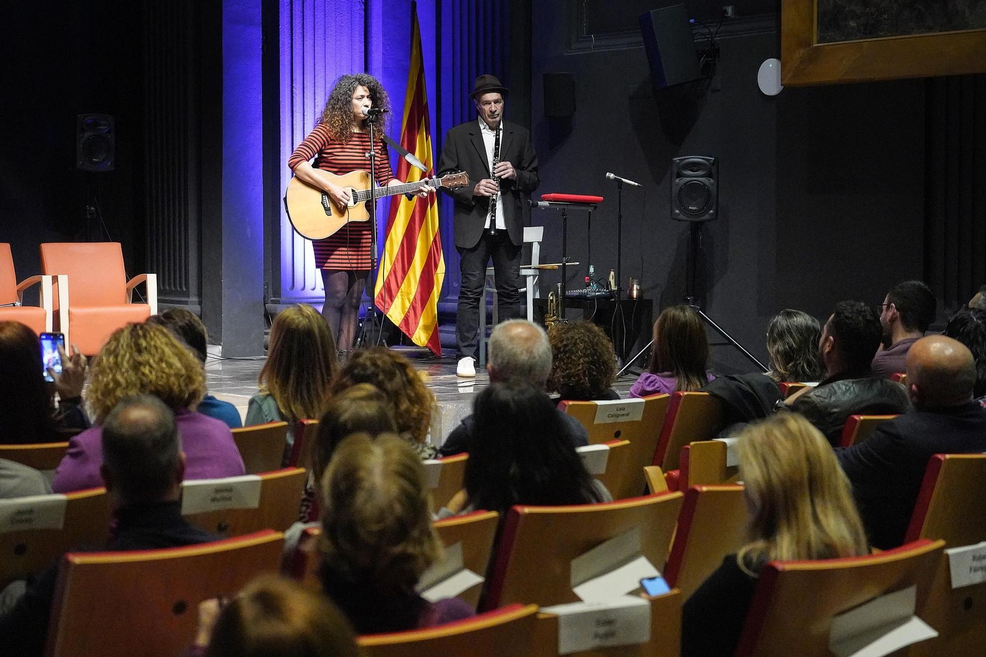 Les millors imatges de l'Acte institucional amb motiu del Dia Internacional per a l'Eliminació de la Violència vers les Dones