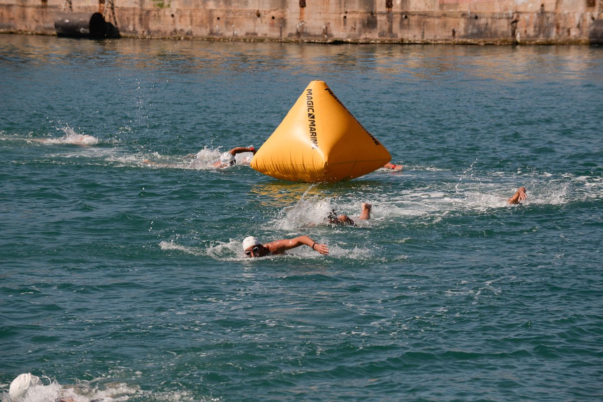 Travesía a nado en el Puerto de Málaga 2021