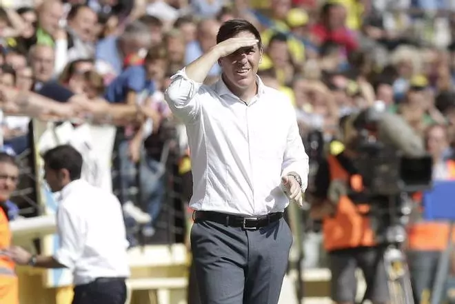 Orellana regala el triunfo y el liderato al Celta