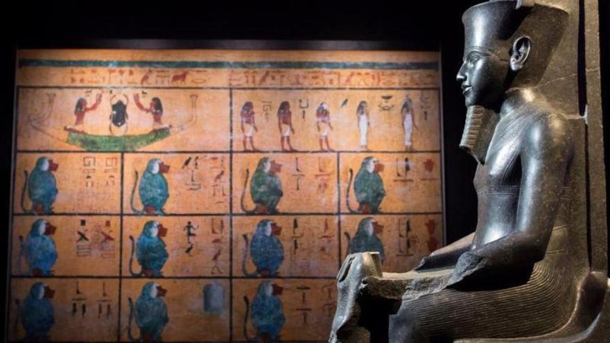 París exhibe los grandes tesoros de Tutankamón